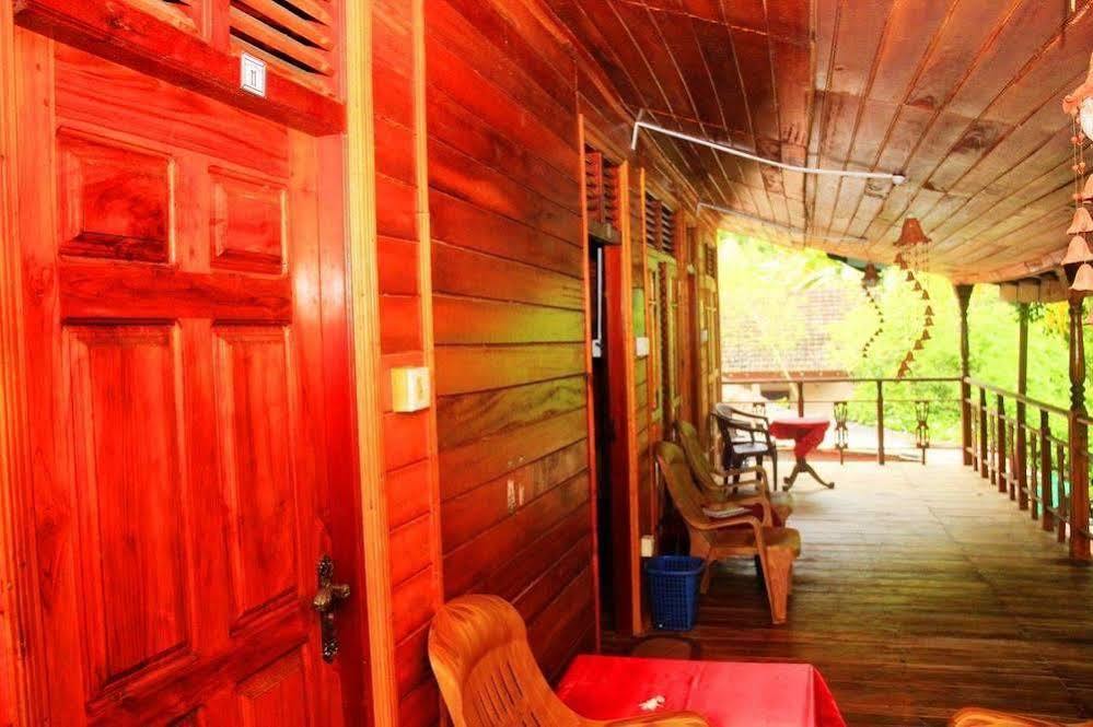 Dinu'S Resort Talaramba Eksteriør billede